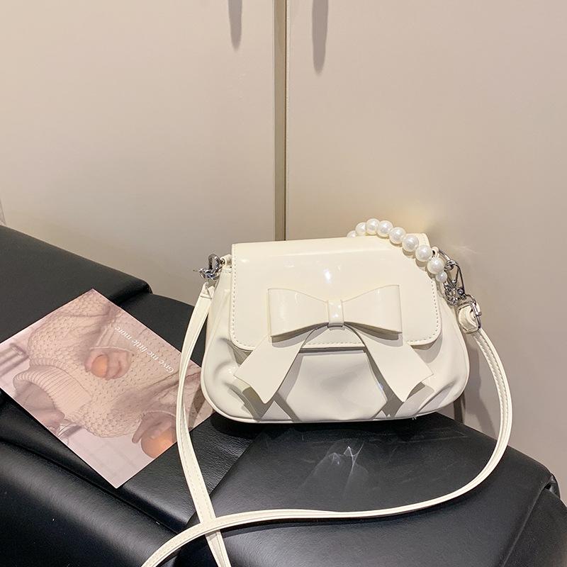

Niche girl pearl chain handbag 2025 summer new bow pleated bag crossbody small square bag бежевый