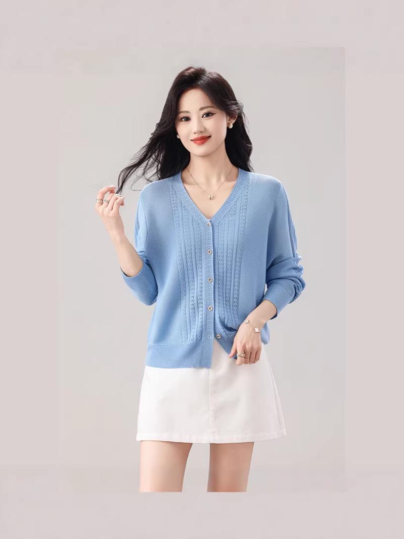 

Plus Size Women s Korean Style Ice Silk Knit Cardigan - Single-Breasted, Long Sleeve, Thin Crochet Casual Outerwear One Size білий