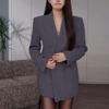 Schmal geschnittene Taille Frühling Herbst Blazer Zweireihig High-End Lässige Damenjacke