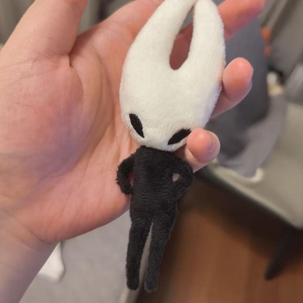 Hra Hollow Knight: Silksong Hornet Cosplay Panenka Plyšové Vyplněné Panenky Figurka Dekorace Místnosti Bavlněná Plyšová Hračka Halloweenská Rekvizita