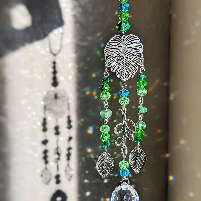 Monster Leaf Sun Catcher Vibrant Green Hanging Decor Indoor/Outdoor Home Garden Wall Decor Car Rearview Mirror Pendant