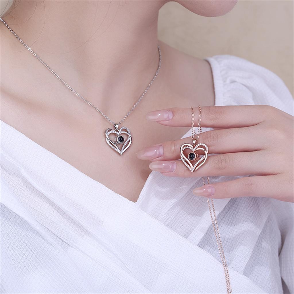 Love Shaped Projection Necklace For Women, European And American DIY Valentine's Day Gift