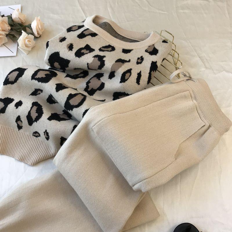 JPNTKY Autumn Collection Instagram Personalized Leopard Print Pullover Long-sleeved Knitted Sweater + Simple Skinny Pants Set