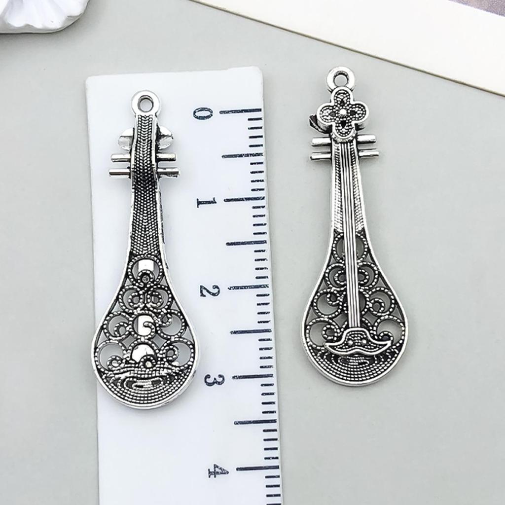 Starožitný stříbrný slitinový přívěsek ve tvaru noty na kytaru pro DIY šperky