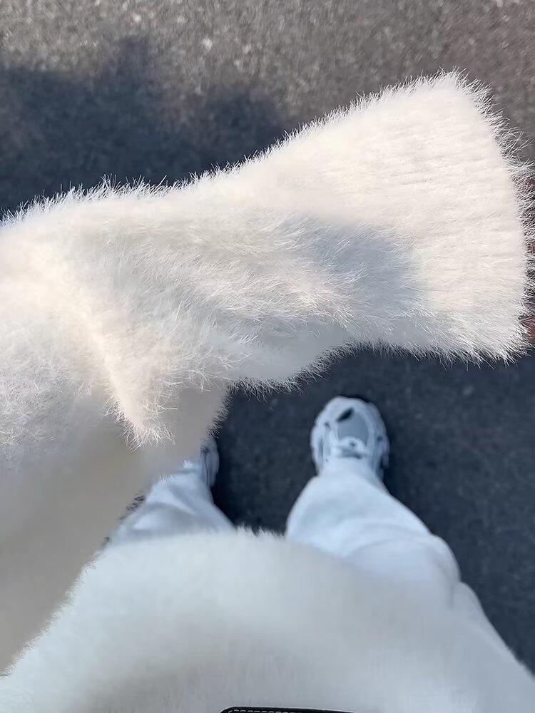 Men's Retro Crew Neck Loose Knit Sweater - Fluffy, Casual, and Versatile for Autumn & Winter