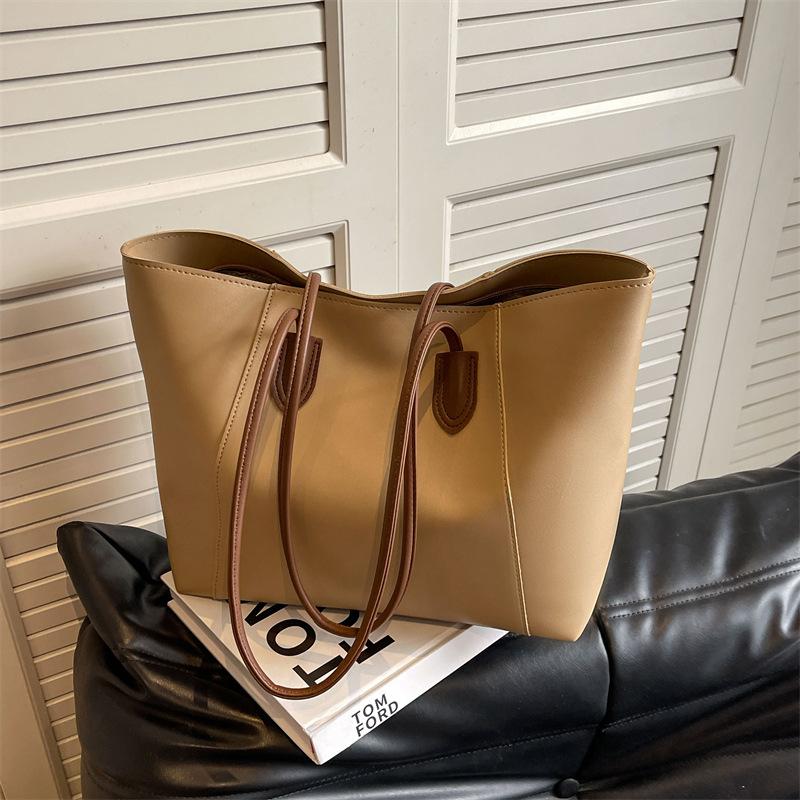 Tote bag new texture large capacity bag trendy shoulder bag women's fashion versatile underarm bag women's bag