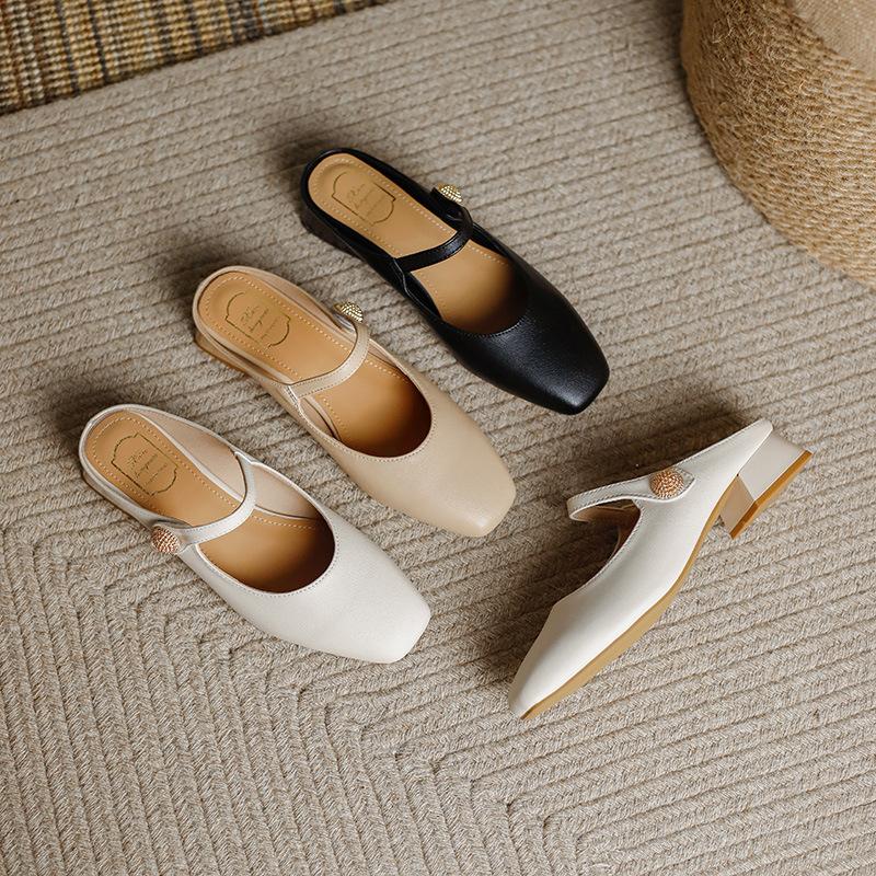Fashion Cover Toe Loe Heel Slippers Women Ankle Belt Slides Shoes Chunky Heel Pantuflas Mujer Gold Button Outdoor Mules Woman Sandalias