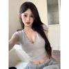 Women's Gray V-neck Cropped Slim Fit Short-Sleeve T-shirt: Chic, Sweet, Cool, Spicy Summer Style