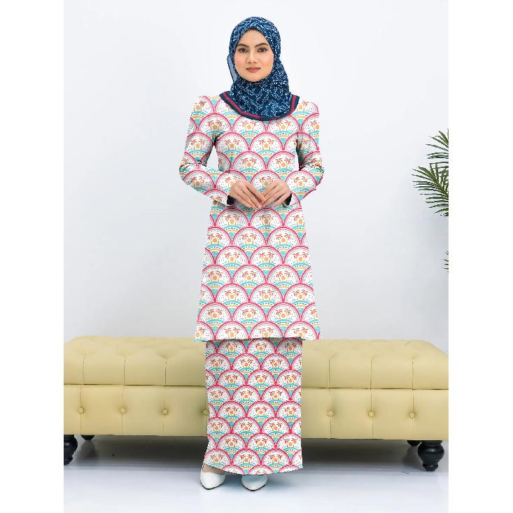 

Fresh green floral print stylish modern Kulang Pahang ladies casual Muslim suit comfortable and elegant ladies two piece suit 4XL зелёный