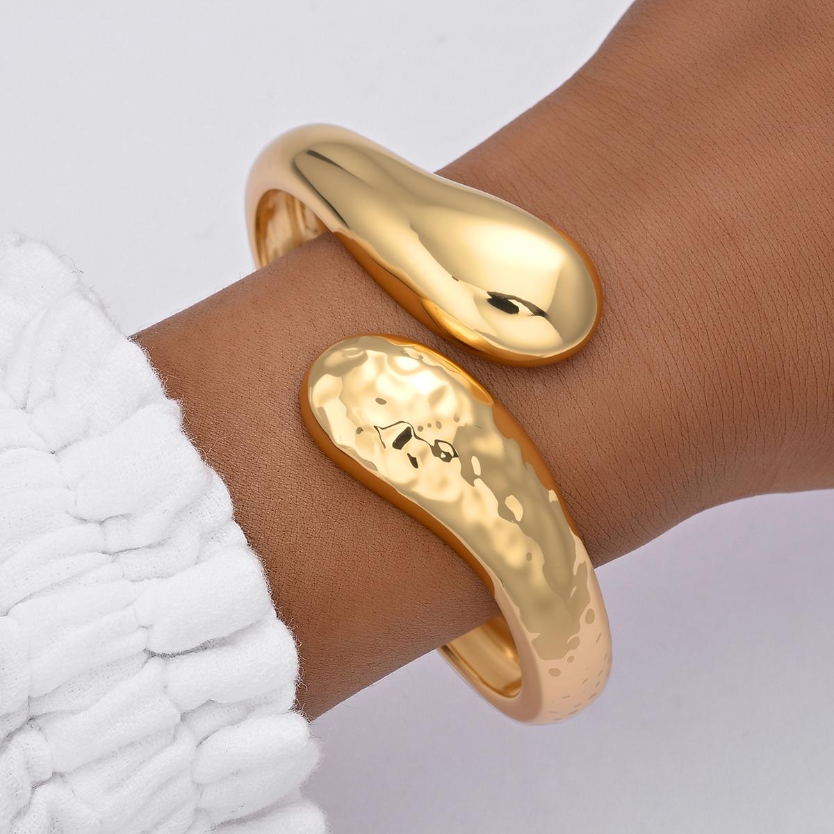 

Vintage Water Drop Hammered Pattern Cuff Bangles for Women Punk Hip Hop Exaggerated Gold Color Statement Bracelets Jewelry Gifts