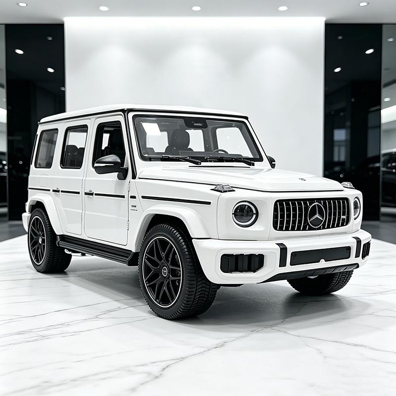

New 1:24 Benz G63 DSAlloy Car Diecasts & Toy Vehicles Car Model Miniature Scale Model Car Toys For Collection белый