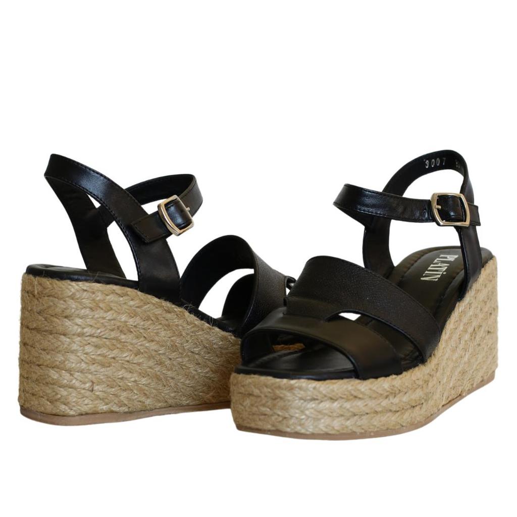 Colecții de vară de sandale din piele naturală pentru femei