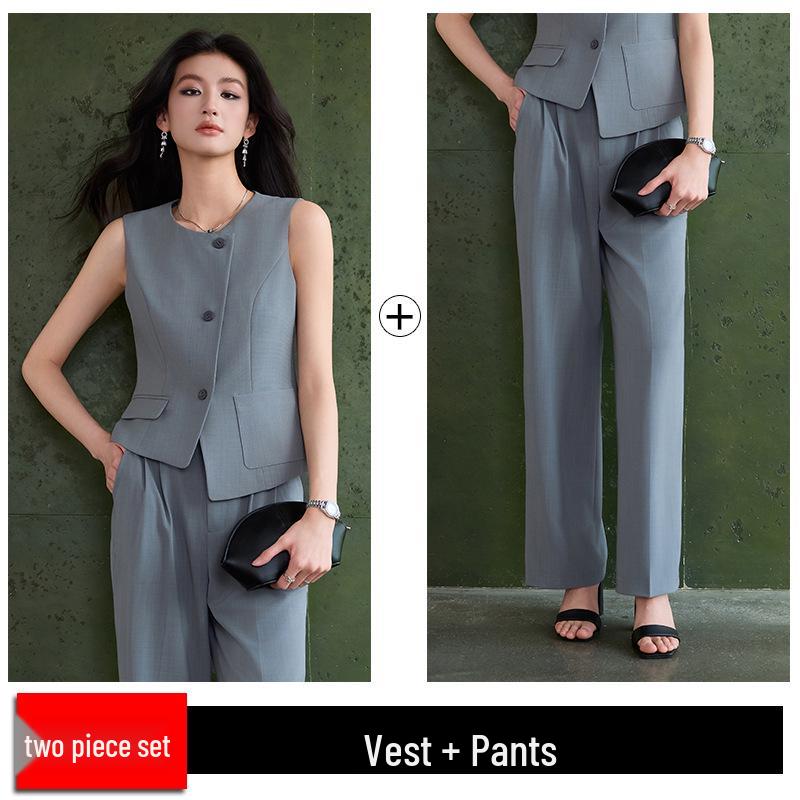 Women's High-End Spring/Summer French-Design Suit with Vest and Outerwear Base Layer
