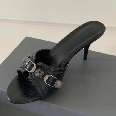 Sommer Neue Schwarze High Heel Sandale Mode Hausschuhe Hochhackige Metall Nieten Beliebte Europäischen Amerikanischen Luxus frauen Hausschuhe
