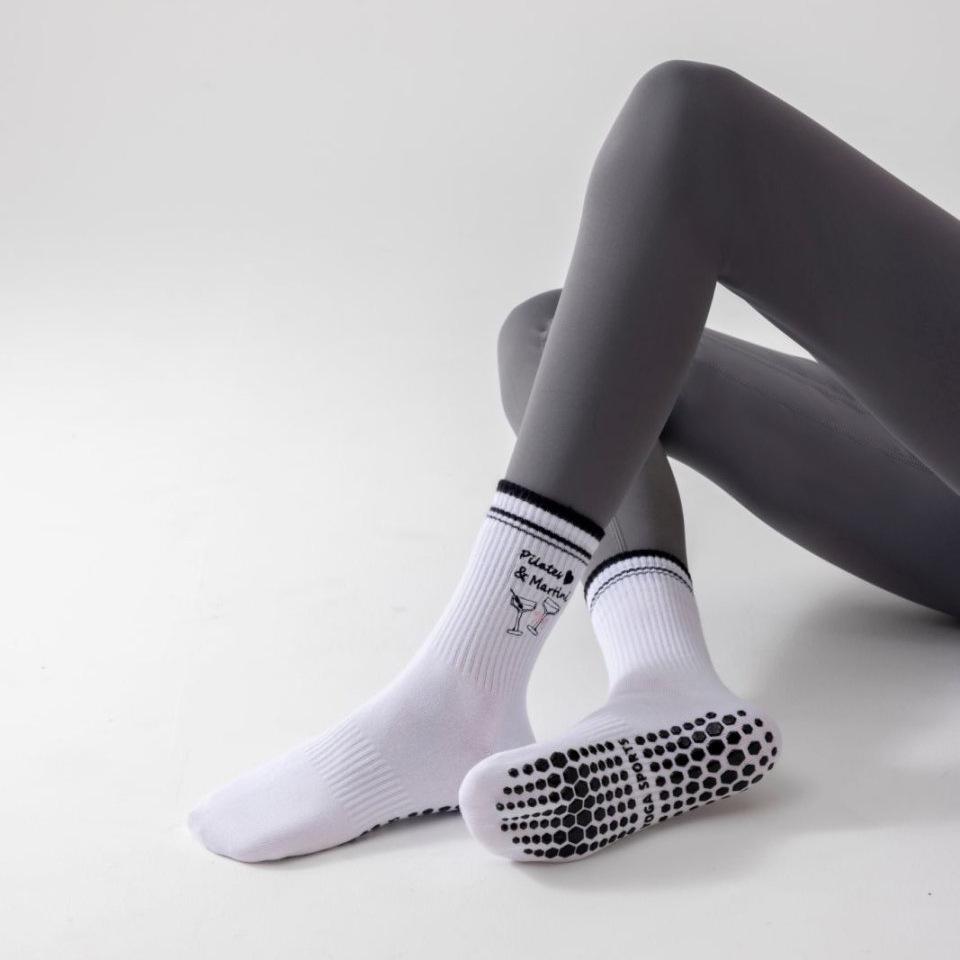 Women's Non-Slip Yoga Toe Socks for Fitness & Pilates