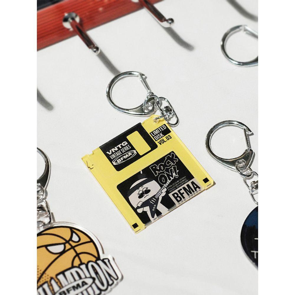 BALLONFREUNDE CHAOTISCHES ABENTEUER VNTG Retro Disketten Acryl Schlüsselanhänger