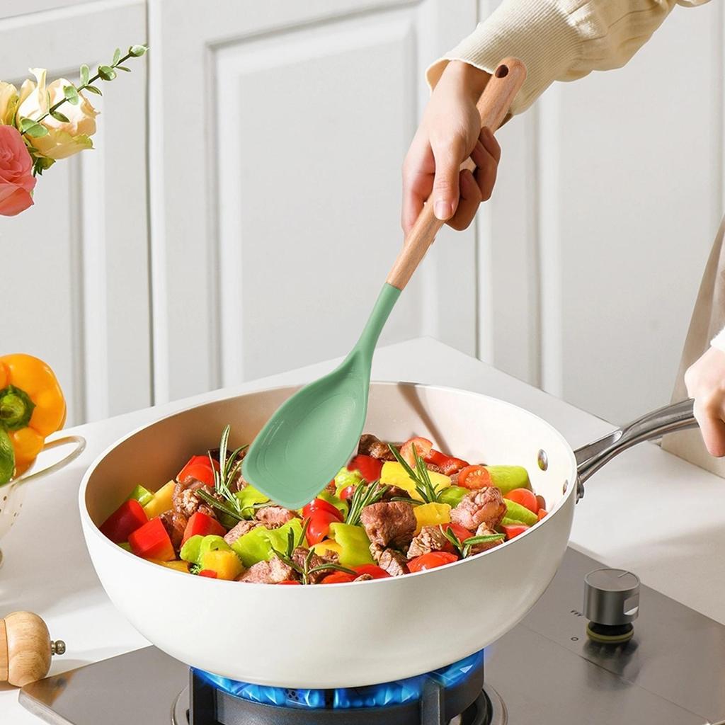 Spatula Spoon Flexible Non-Stick Silicone Utensil Wooden Handle Mixing Spatula For Kitchen Baking Mixing Scraping Serving Frying