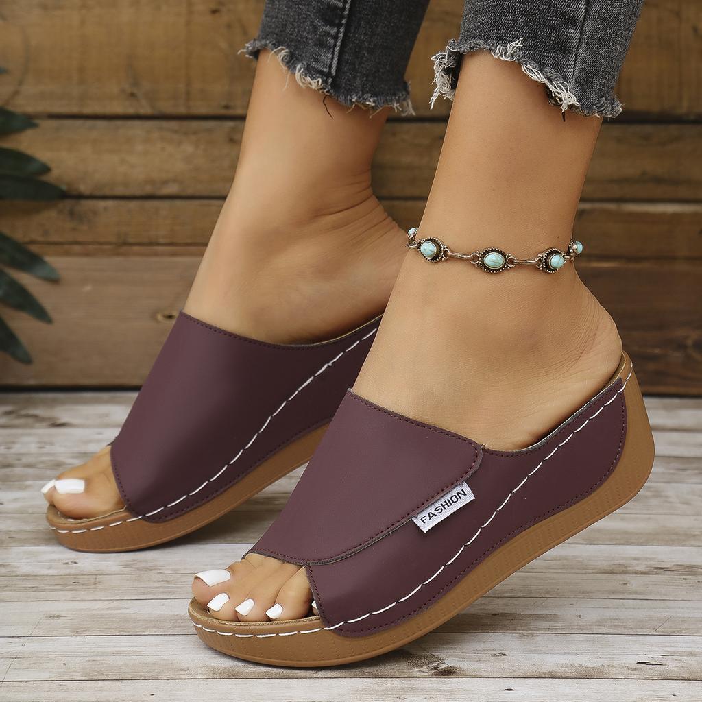 Summer Soft Platform Slippers Women 2025 Fashion Peep Toe Wedges Flip Flops Woman Light Med Heel Non-Slip Beach Shoes Slides