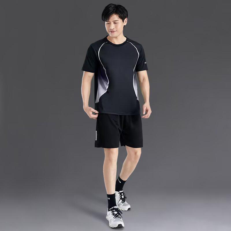 Men's Summer Fitness Sports Suit: Ice Silk Quick-Dry T-Shirt and Breathable Training Shorts.