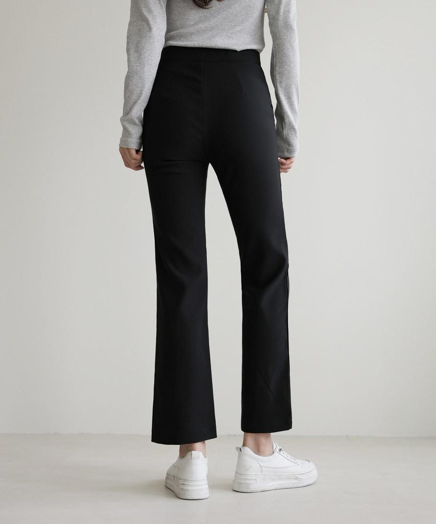 Jikeulib Secret Banding Front Line Slit Semi-Bootcut Slacks