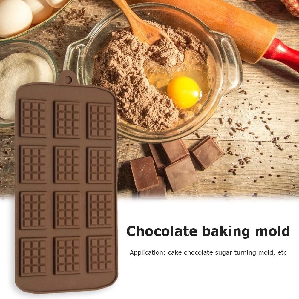 Moule en Silicone 12 Cavités pour Chocolats Mini, Bonbons, Gelées, Glaçons 21x10 cm Offres Originales