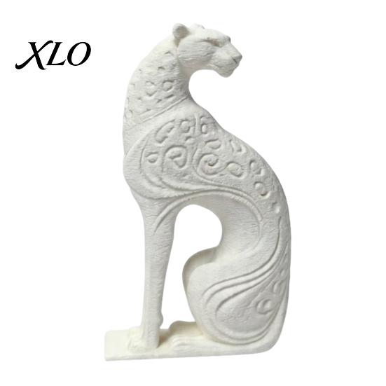 Luxury Desktop Art Decoration 3D Printed Hollow Leopard Figurine, Modern Abstract Cheetah Sculpture Contemporary Room Ornament for Desk Shelf,