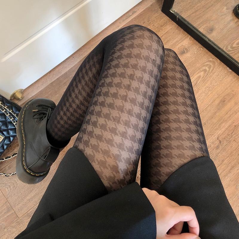 Fashion Sexy Women Pantyhose Tights Summer Seamless Mesh Fishnet Stockings Tight Anti-Hook Nylon Black Tight Female Hosidery