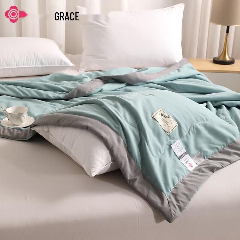 Graceful Hand-Edged Summer Quilt