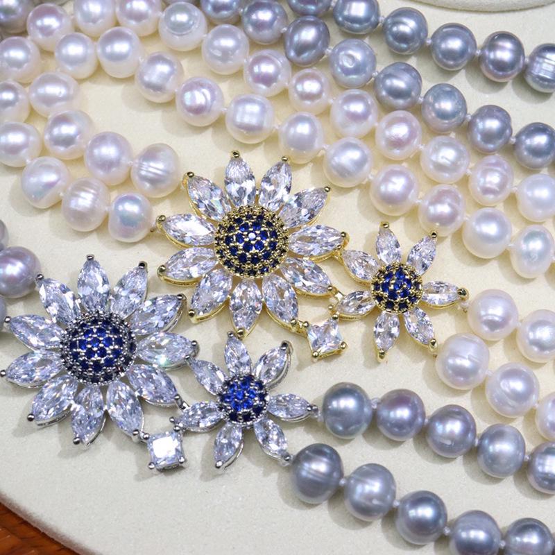 045 Elegant Sunflower Freshwater Pearl Necklace: Versatile, Fashionable, Slightly Imperfect, with Strong Luster