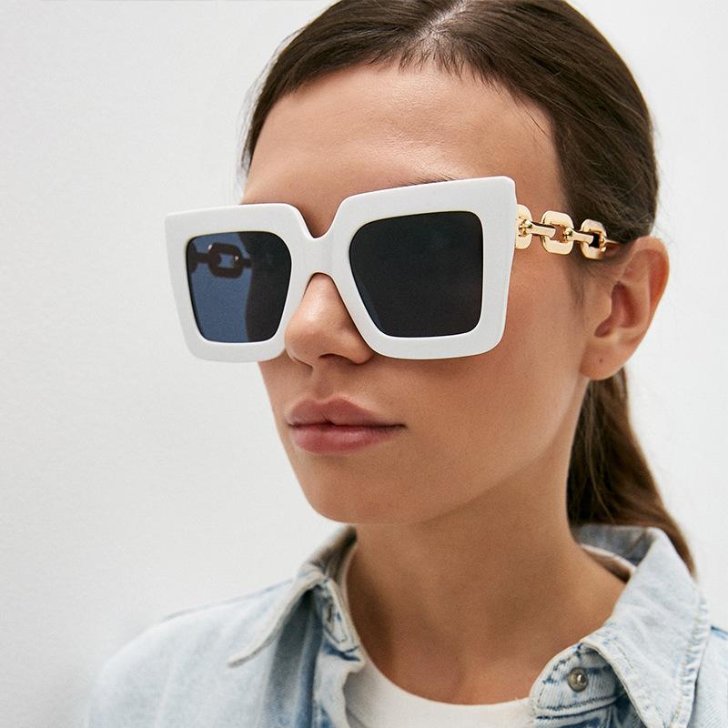 Classic Style Men’s Sunglasses Square Shape UV Protection Sunglasses Women Vintage Stylish Sun Glasses for Women