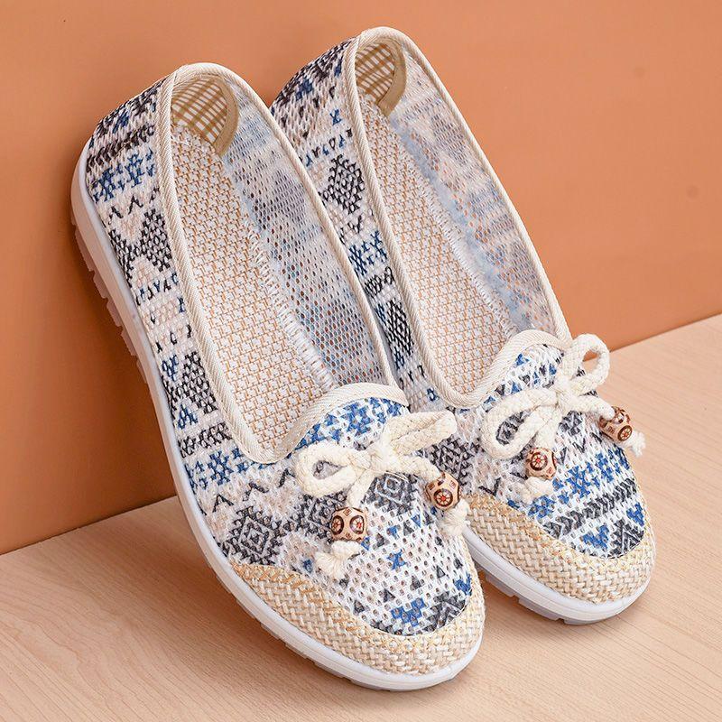 Летние тканевые туфли в старом Пекине — фото 3