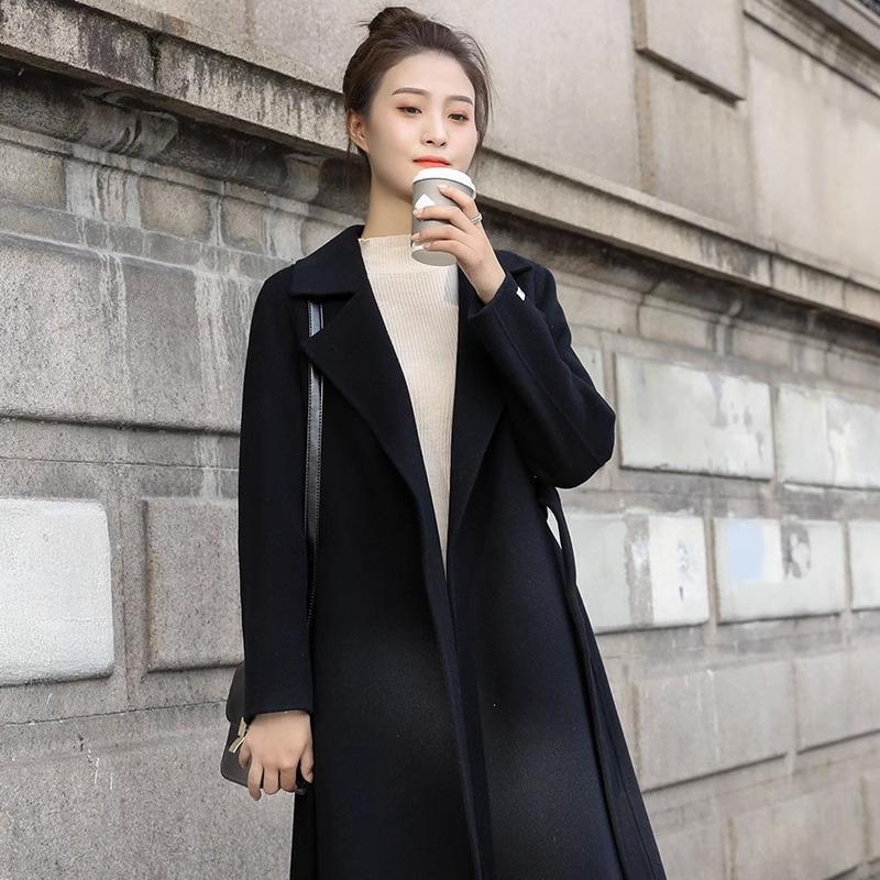 

Шерстяная верхняя одежда для женщин Зимняя модная куртка Блейзер Воротник с поясом Средней длины Корейский стиль S чёрный