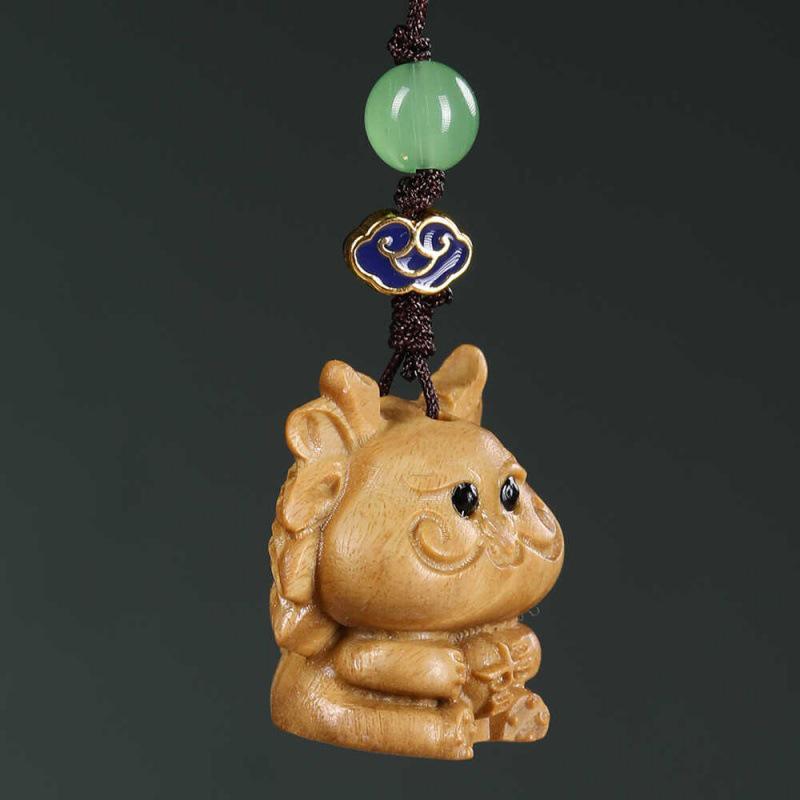 Sandalwood Zodiac Dragon Keychain Pendant for Men & Women - Year of the Dragon Ornament