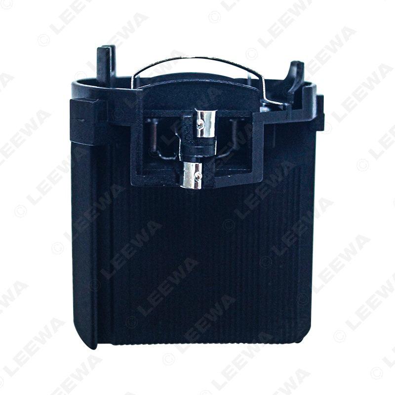 VW Golf 7 Halogen Headlight Socket Holder H7 Bulb Adapter