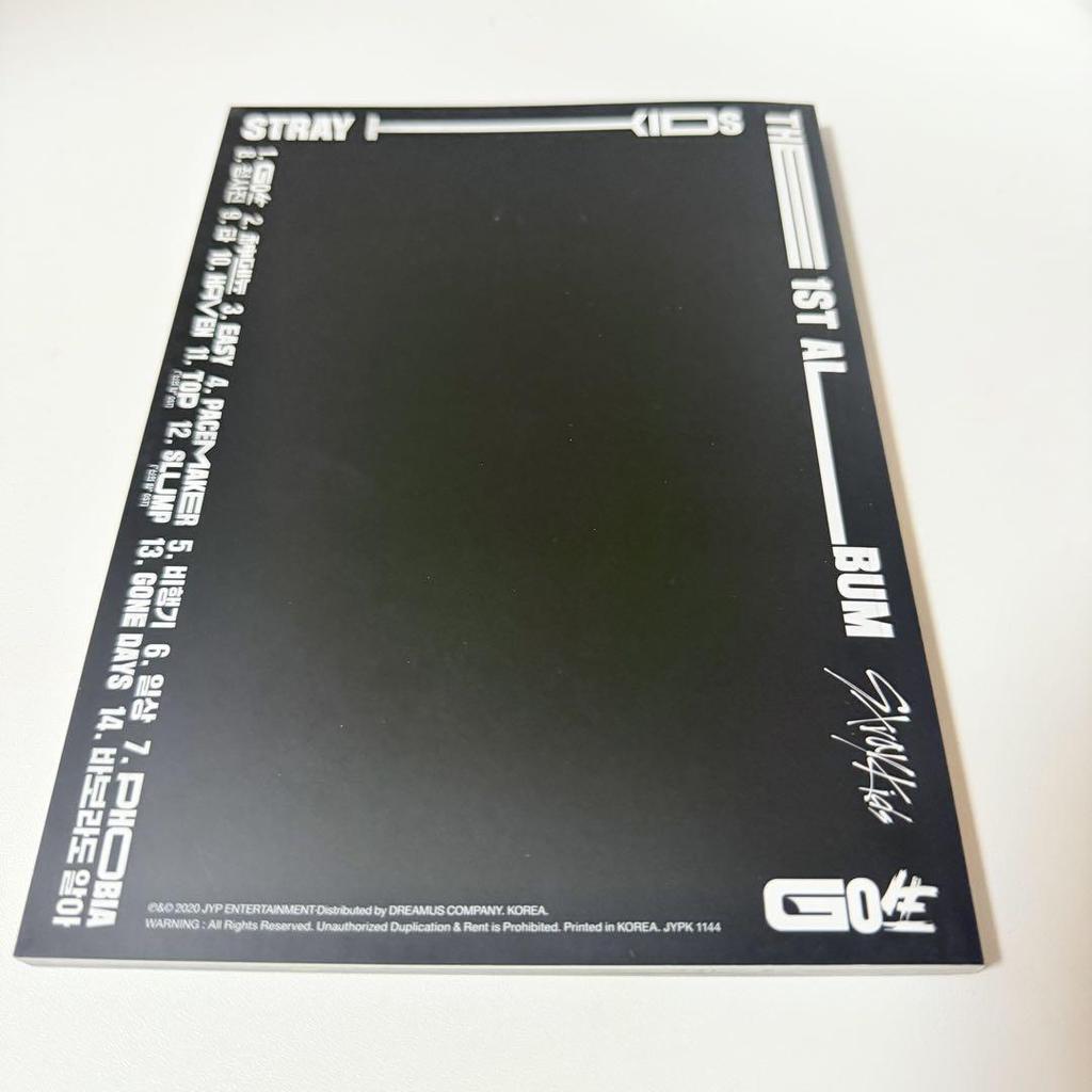 [USED] Stray Kids Reno GO student autographed by mwave