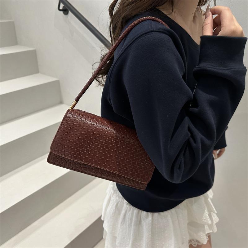 Fashion Popular Handbag Simple Solid Color Bag Summer New High-end Commuter Shoulder Armpit Bag