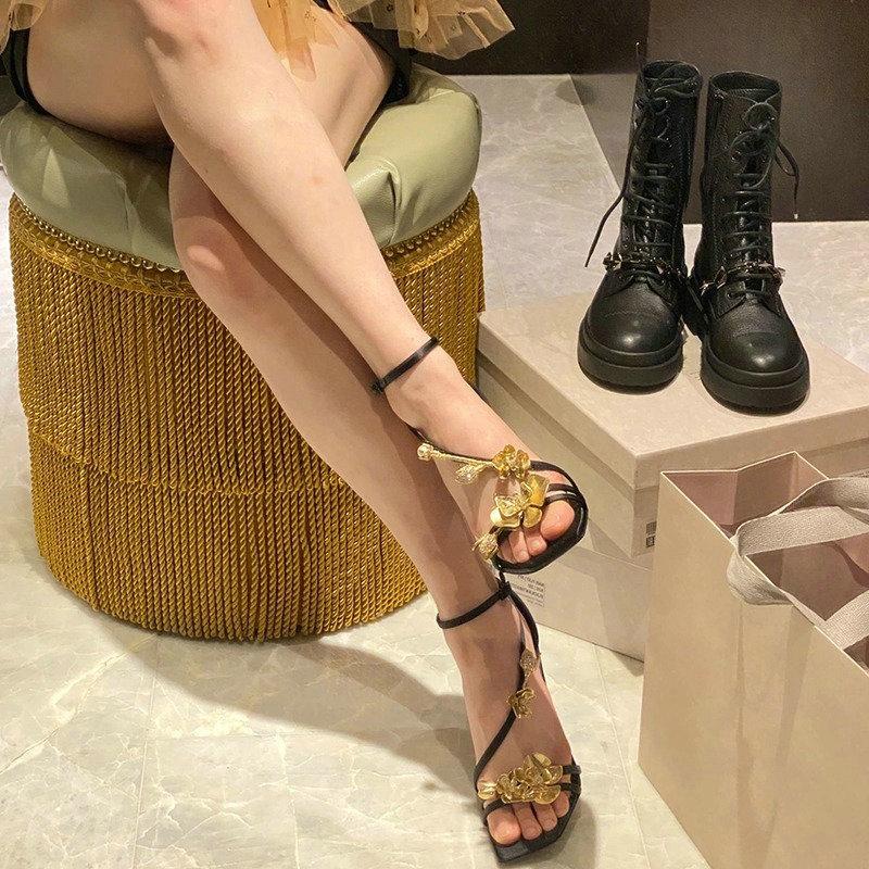 2025 Summer New Gold Flower Square Thin Heel Single Shoes With Sexy Open Toe Design Sense Women Sandals
