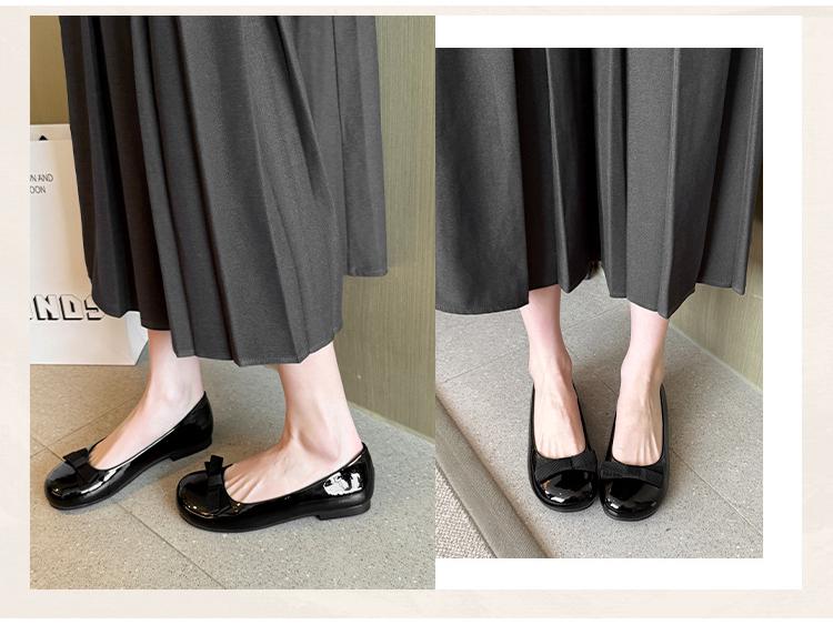 Women's Plus Size Mary Jane Flats: Round Toe, Wide Fit, Sizes 41-43, Sweet Granny Style