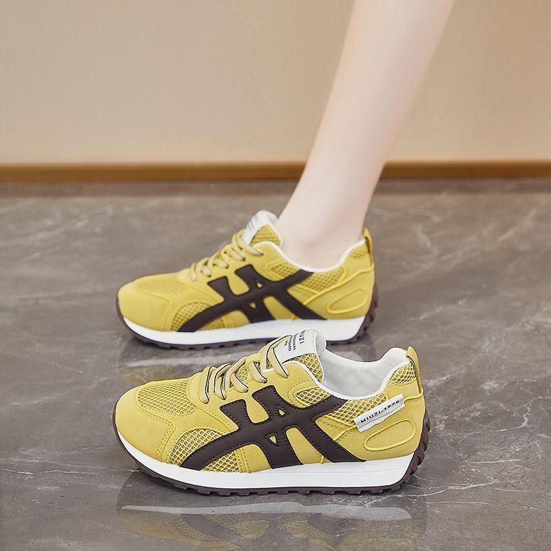 Lightweight, comfortable and non-slip running shoes for women's 2025 summer new breathable mesh casual sports shoes color matching Forrest Gump shoes