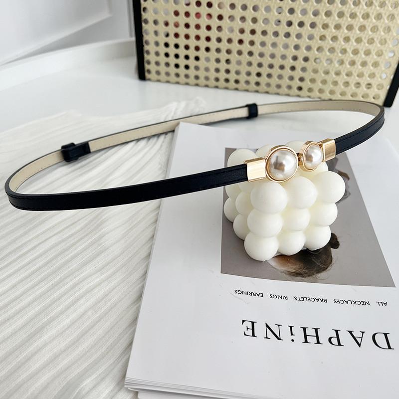 Stunning Matte Black Women's Belt With Elegant Pearl Buckle Perfect For Summer Outfits