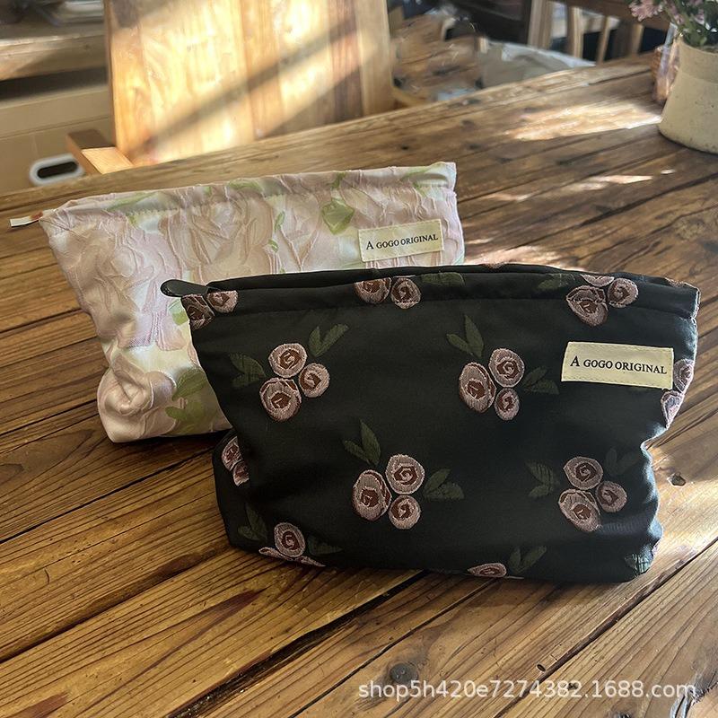 Fresh Sweet Rose Cosmetic Bag Large Capacity Portable Travel Toiletry Pouch