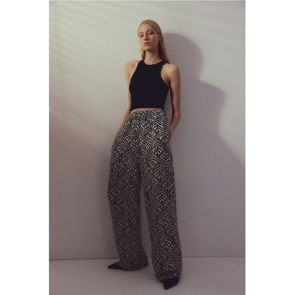 

Брюки без рукавов из льняной смеси HM Бело-черный узор