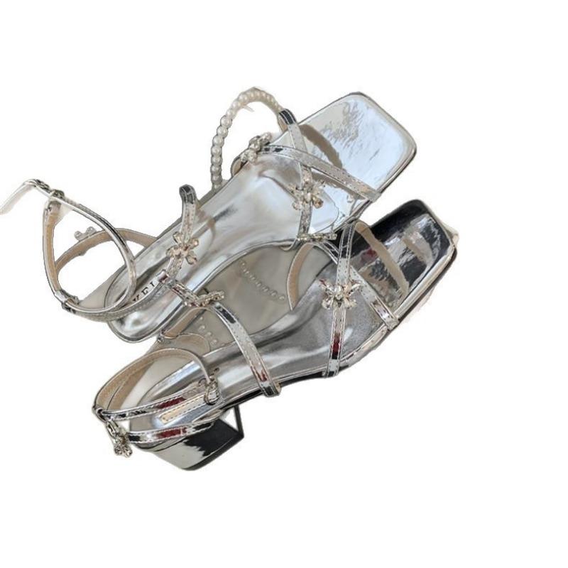 Galaxy Butterfly New Medium Heel Shoes Women's Flower Cross Strap Thick Heel Sandals