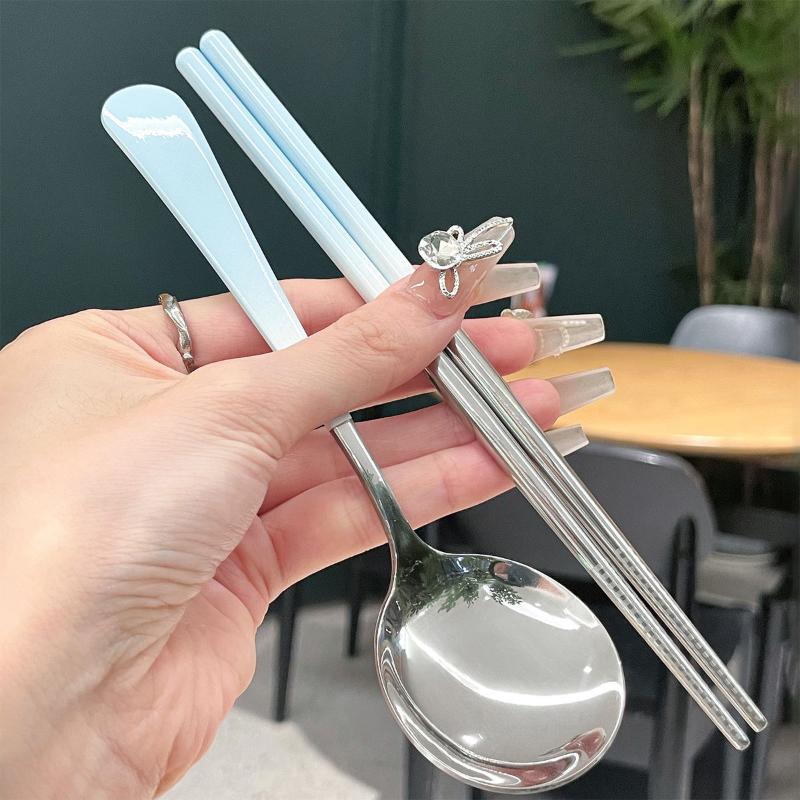 Bärbart bestickset i rostfritt stål, skedpinnar, studentresor, bärbart bestickset i koreansk stil med låda, kökstillbehör