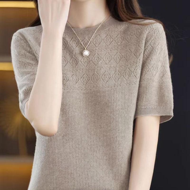 High-Quality Ice Silk Knitwear Summer Hollow Out T-Shirt - Round Neck, Loose Fit, Thin, Stylish, and Versatile.