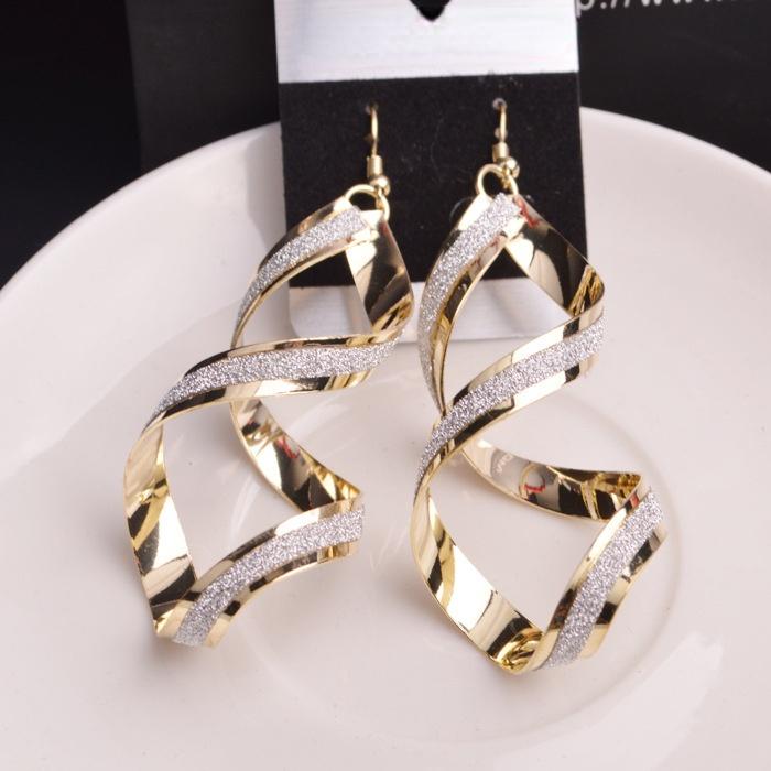 Fashion Punk Gold Silver Color Metal Spiral Earrings For Women Long Wave Dangle Drop Earings Statement Jewelry Oorbellen