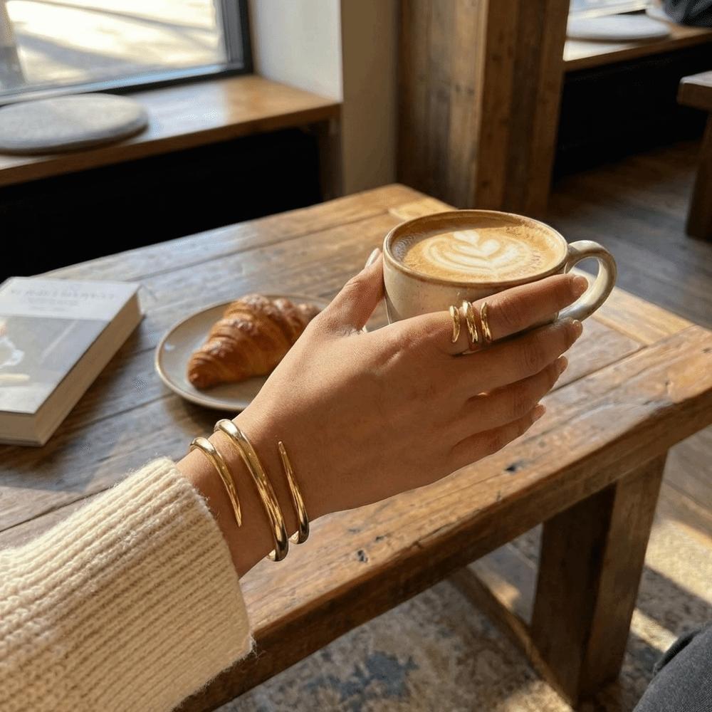 2Pcs/Set Elegant Hollow Snake Armlet Minimalist Geometric Ring Multi-layer Jewelry Set Parties