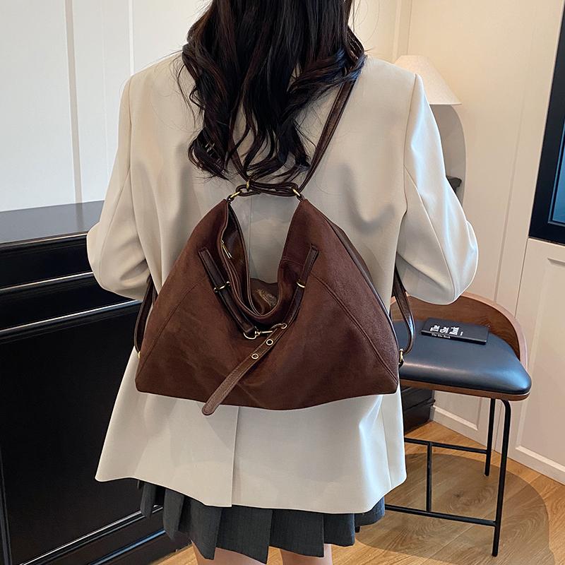 Suede Shoulder Bag for Women Fashion Hobo Handbag with Adjustable Strap