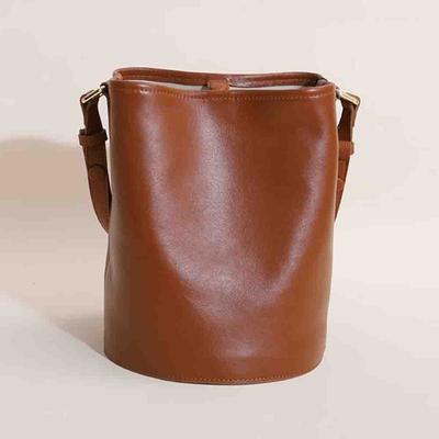 Guangzhou Chao tb Damen Ledertasche Tasche Generation Hochwertige Leder Umhängetasche Runde Nischen Beuteltasche