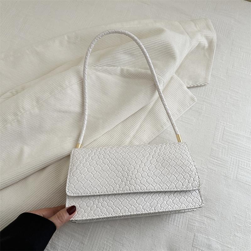 Simple shoulder bag, foreign style hand bag, new woven pattern versatile casual armpit bag